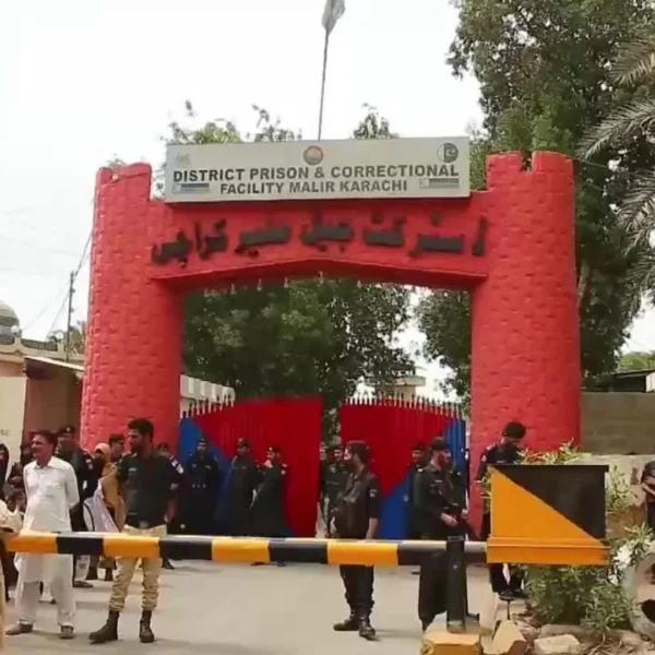 Jailbreak Alert! Dozens Flee Malir Prison — Massive…