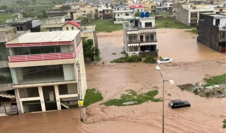 Bahria Town Islamabad Roads Submerged After Torrential Rainfall