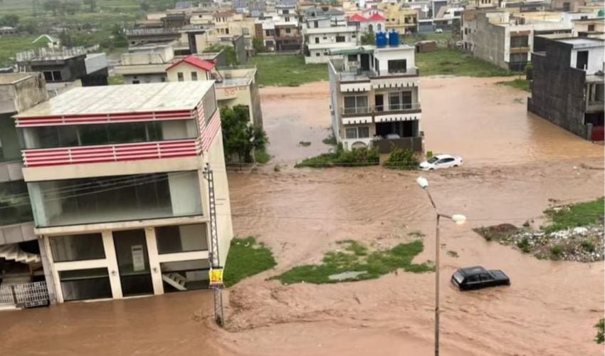 Bahria Town Islamabad Roads Submerged After Torrential Rainfall