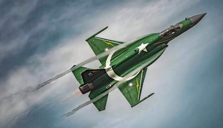 Pakistan Air Force Wins Two Awards at World’s Premier Military Air Show